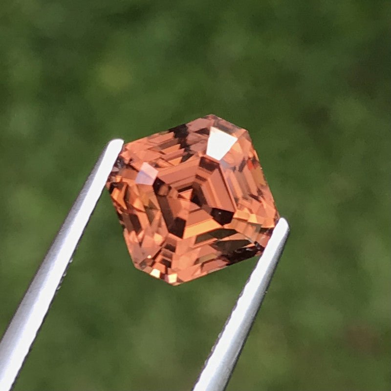 Natural Peach Orange Zircon 6.45 ct – Asscher Cut, Untreated, Sri Lanka