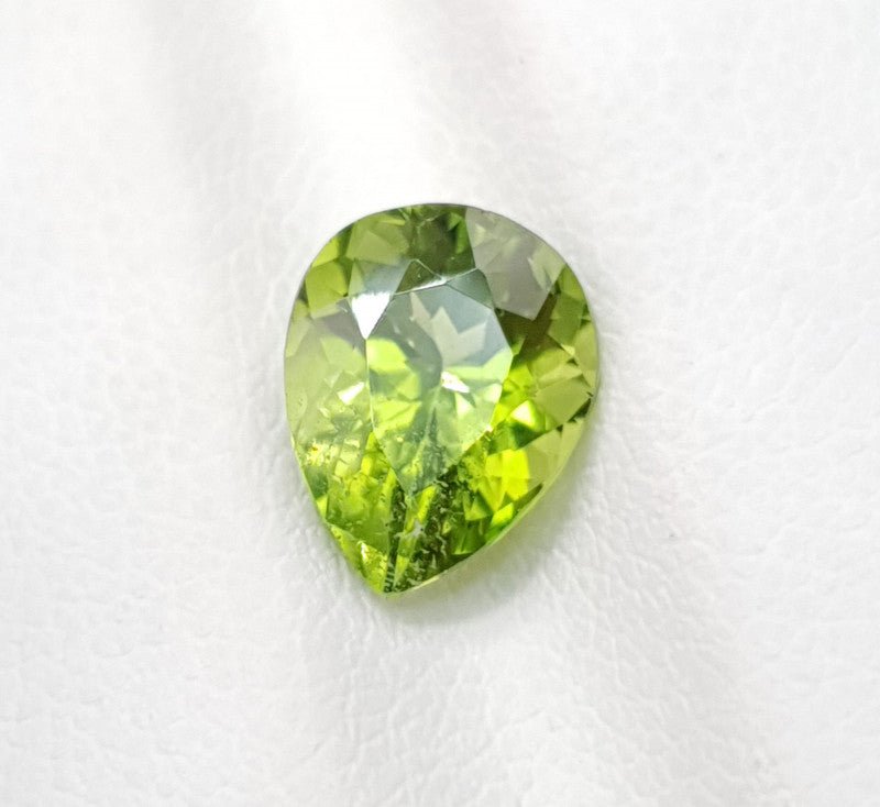 Natural Peridot 1.90 ct – Green Pear Cut, Untreated | Sosna Gems