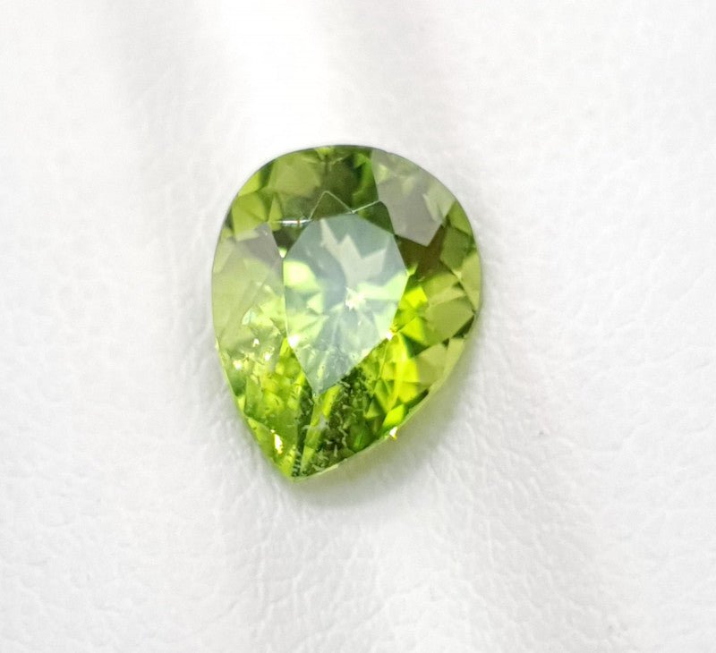 Natural Peridot 1.90 ct – Green Pear Cut, Untreated | Sosna Gems