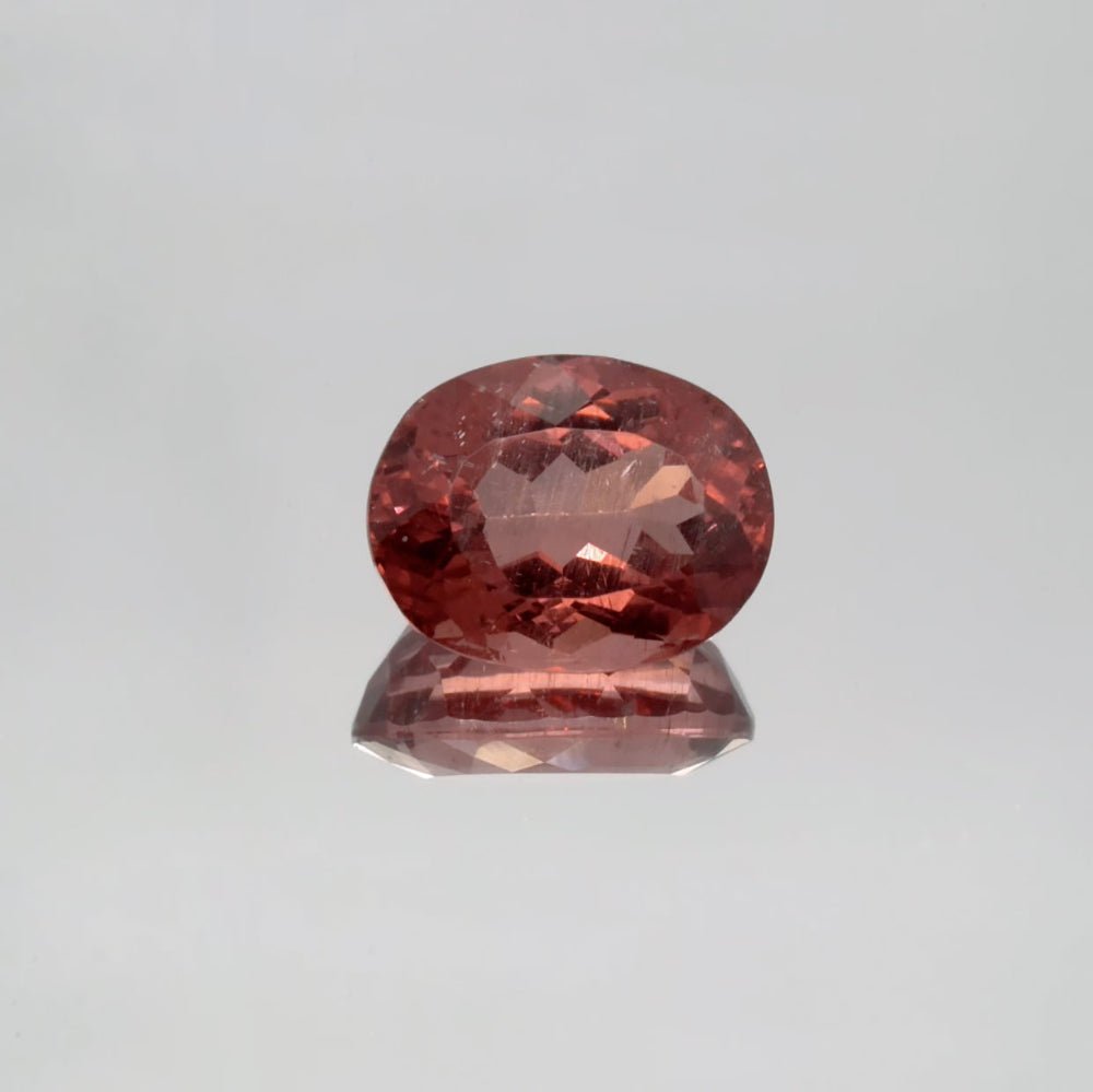 Natural Red Apatite 3.95 ct – Light Orangy Red, Oval Cut, Untreated
