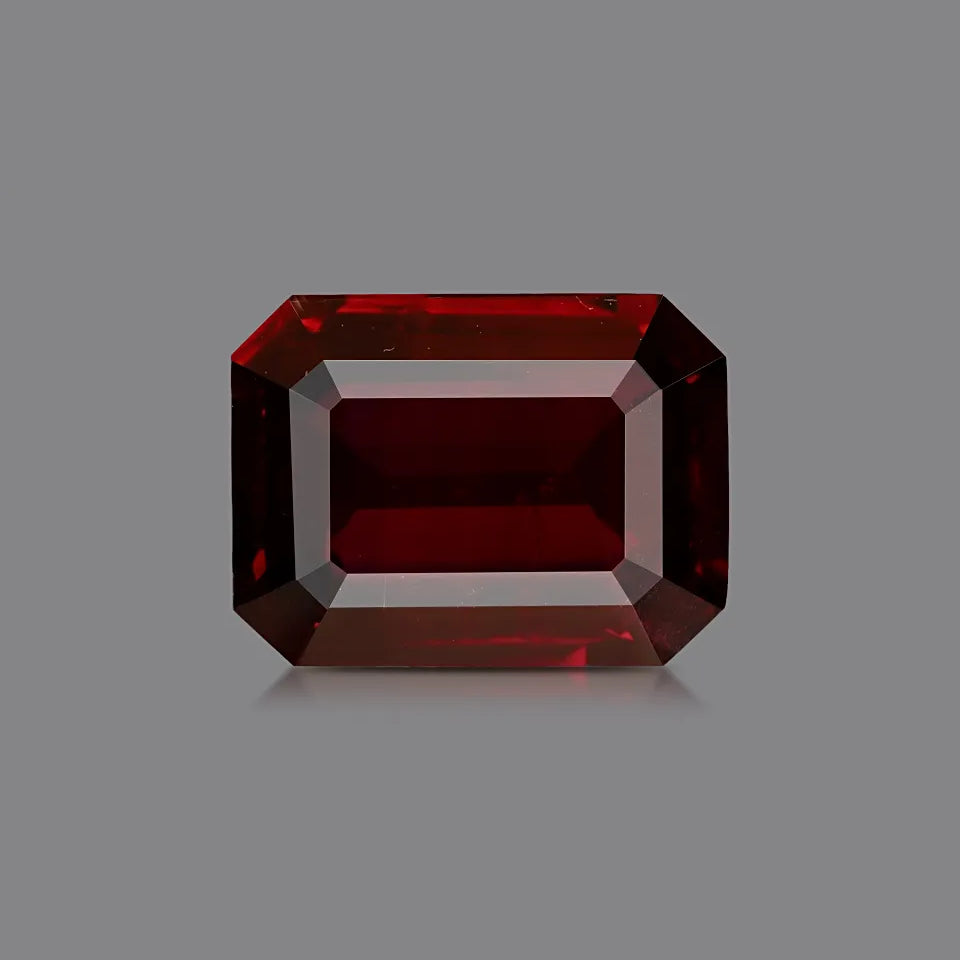 Natural unheated ruby, vivid red, emerald cut, 7 ct, loose gemstone, view 4.