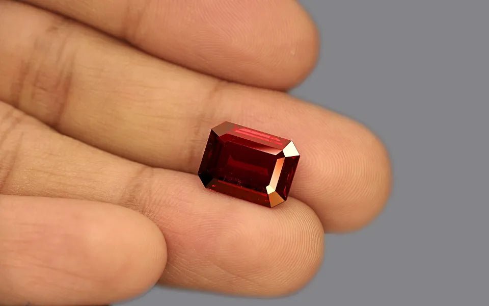 Natural Ruby 7.00 ct – Octagon Cut, Untreated, IGI Certified