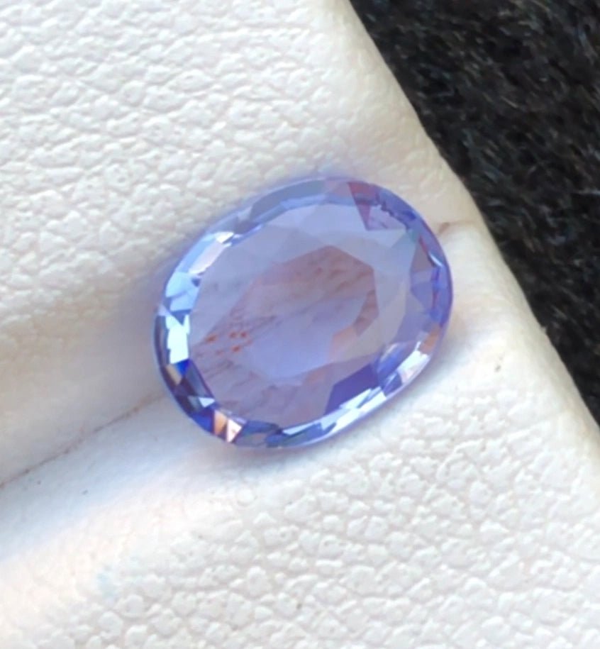 Natural Sapphire 1.40 ct – Oval Cut, Untreated, Sri Lanka