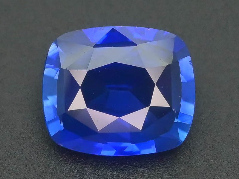 Natural Sapphire 2.10 ct – Cornflower Blue, Cushion Cut