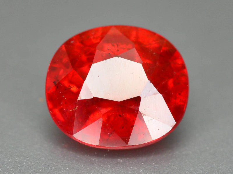 Natural Spessartite Garnet 2.60 ct – Oval Cut, Untreated