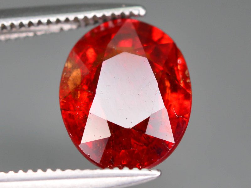 Natural Spessartite Garnet 3.15 ct – Oval Cut, Untreated