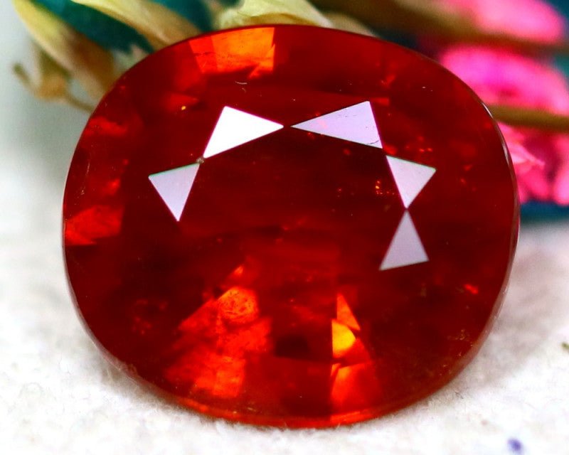 Natural Spessartite Garnet 5.30 ct – Oval Cut, Untreated