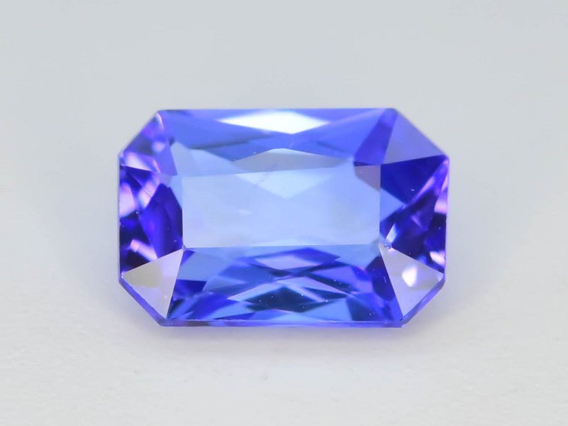 Natural Tanzanite 0.90 ct – Emerald Cut, Heated