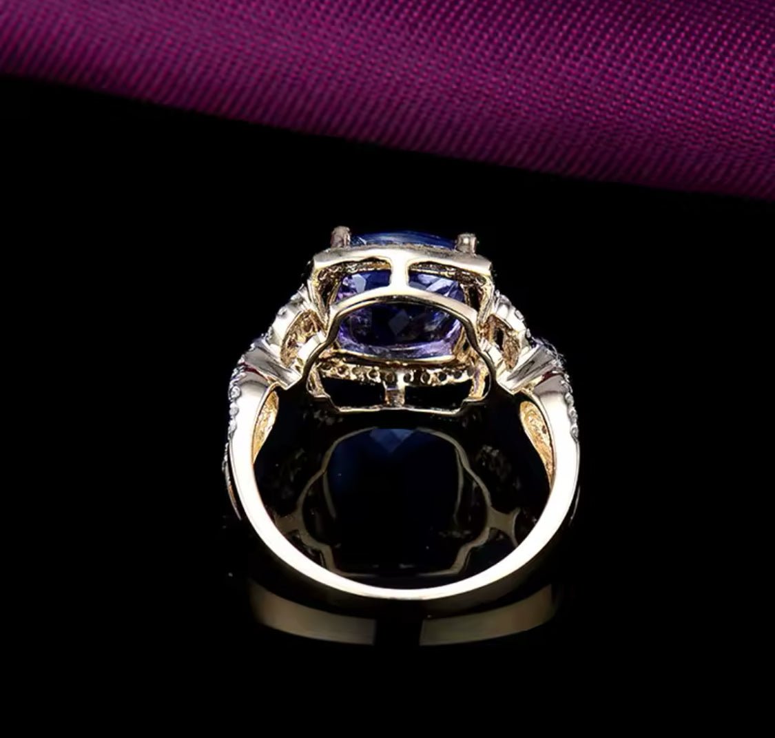 14K yellow gold natural tanzanite and diamond unisex ring back and setting view