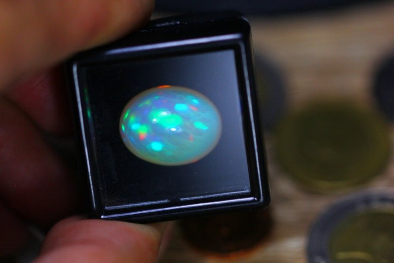 Natural Welo Opal 10.20 ct – Oval Cabochon, Untreated