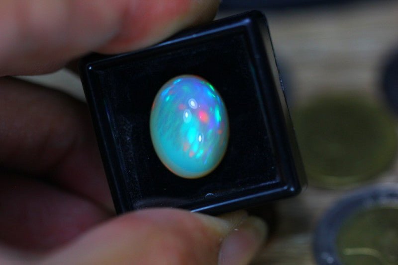 Natural Welo Opal 10.20 ct – Oval Cabochon, Untreated
