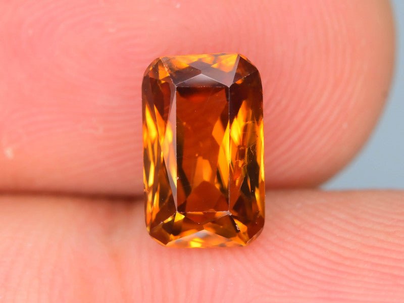 Natural Whiskey Honey Brown Zircon 3.25 ct – Rectangular Step Cut, Untreated