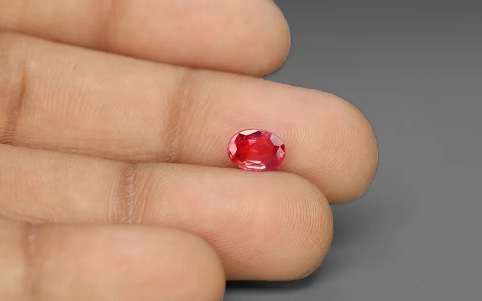 Padparadscha Sapphire - 1.52 ct