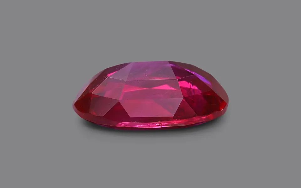 Pigeon Blood Burma Ruby - 2.72 ct