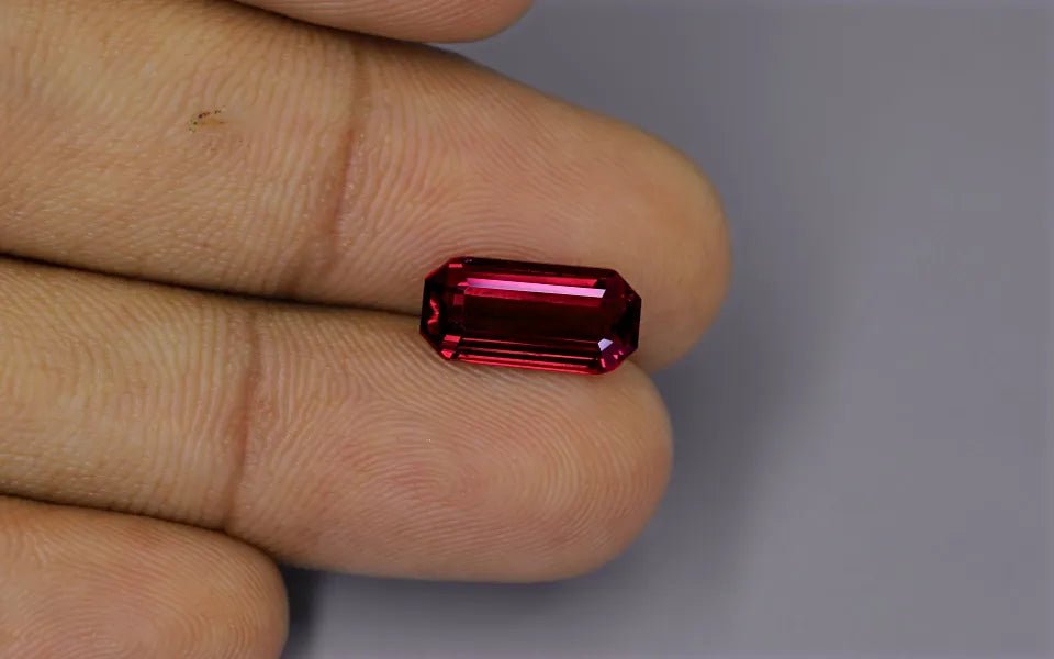 Pigeon Blood Mozambique Ruby - 4.02 ct