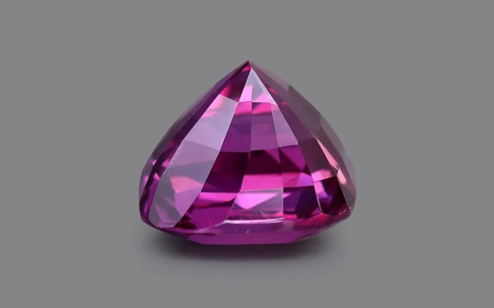 Pink Sapphire - 4.11 ct
