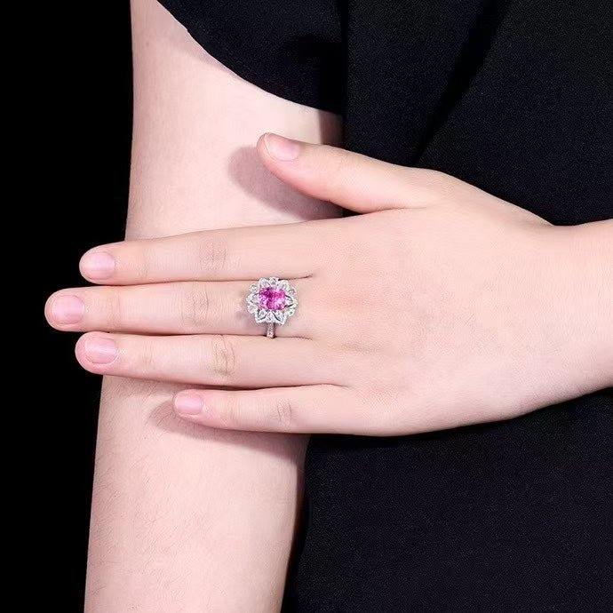 Royal Pink Sapphire Ring / Pendant 3.06 ct – 18K White Gold with Diamonds