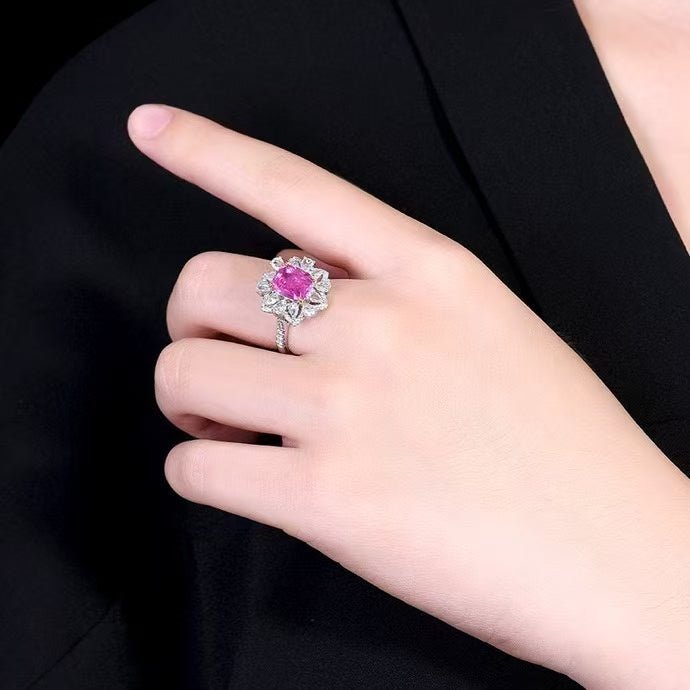 Royal Pink Sapphire Ring / Pendant 3.06 ct – 18K White Gold with Diamonds