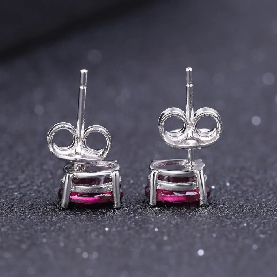 Silver 1.05 ct Rhodolite Garnet Earrings