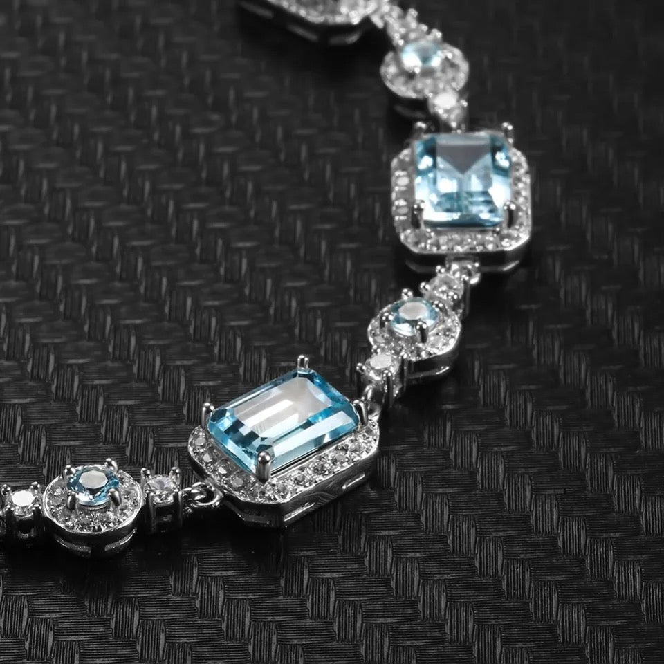Silver 19.01 ct Topaz Bracelet
