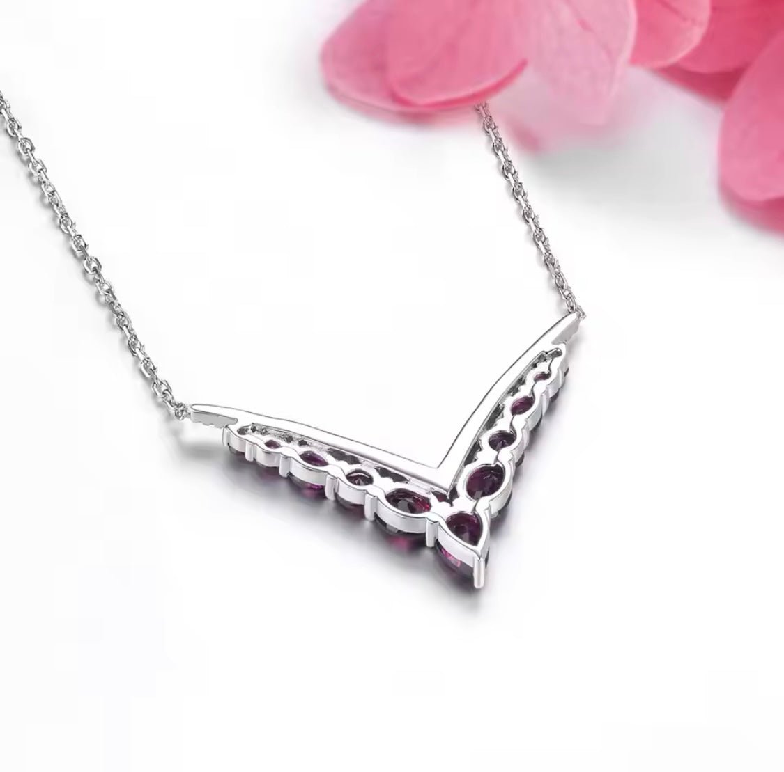 Silver 2.50 Rhodolite Garnet Necklace