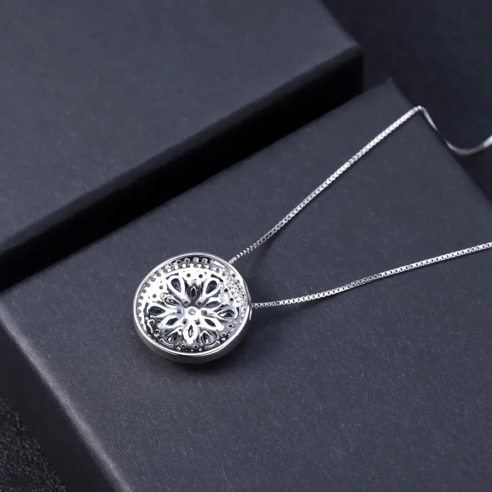 Silver 3.68 ct Chrome Diopside