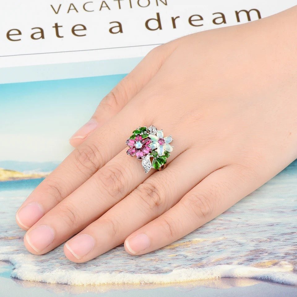 Silver 4.00 ct Chrome Diopside / Rhodolite Garnet / Opal Ring