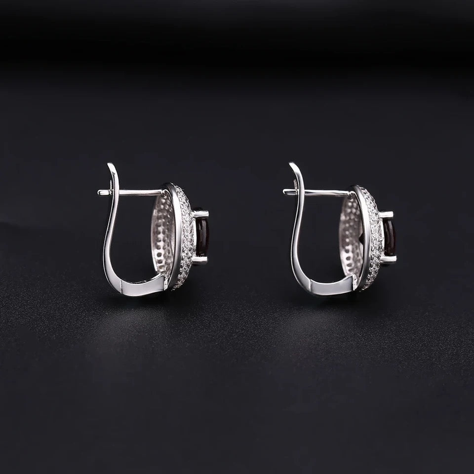 Silver 4.73 ct Garnet Earrings