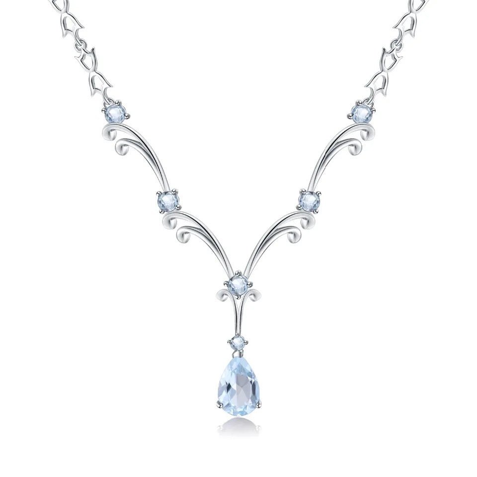 Silver 5.31 ct Topaz Necklace