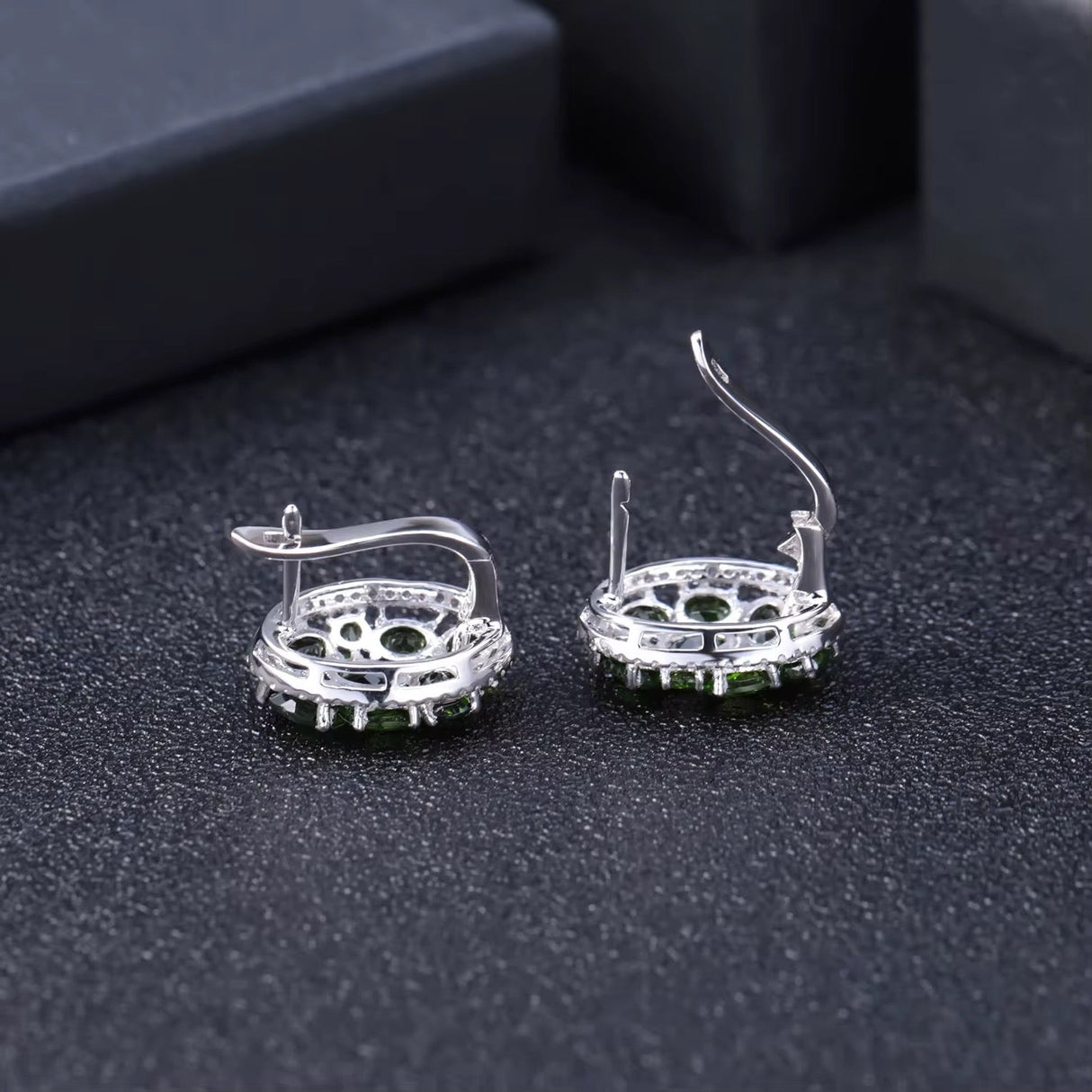 Silver 6.86 ct Chrome Diopside Earrings