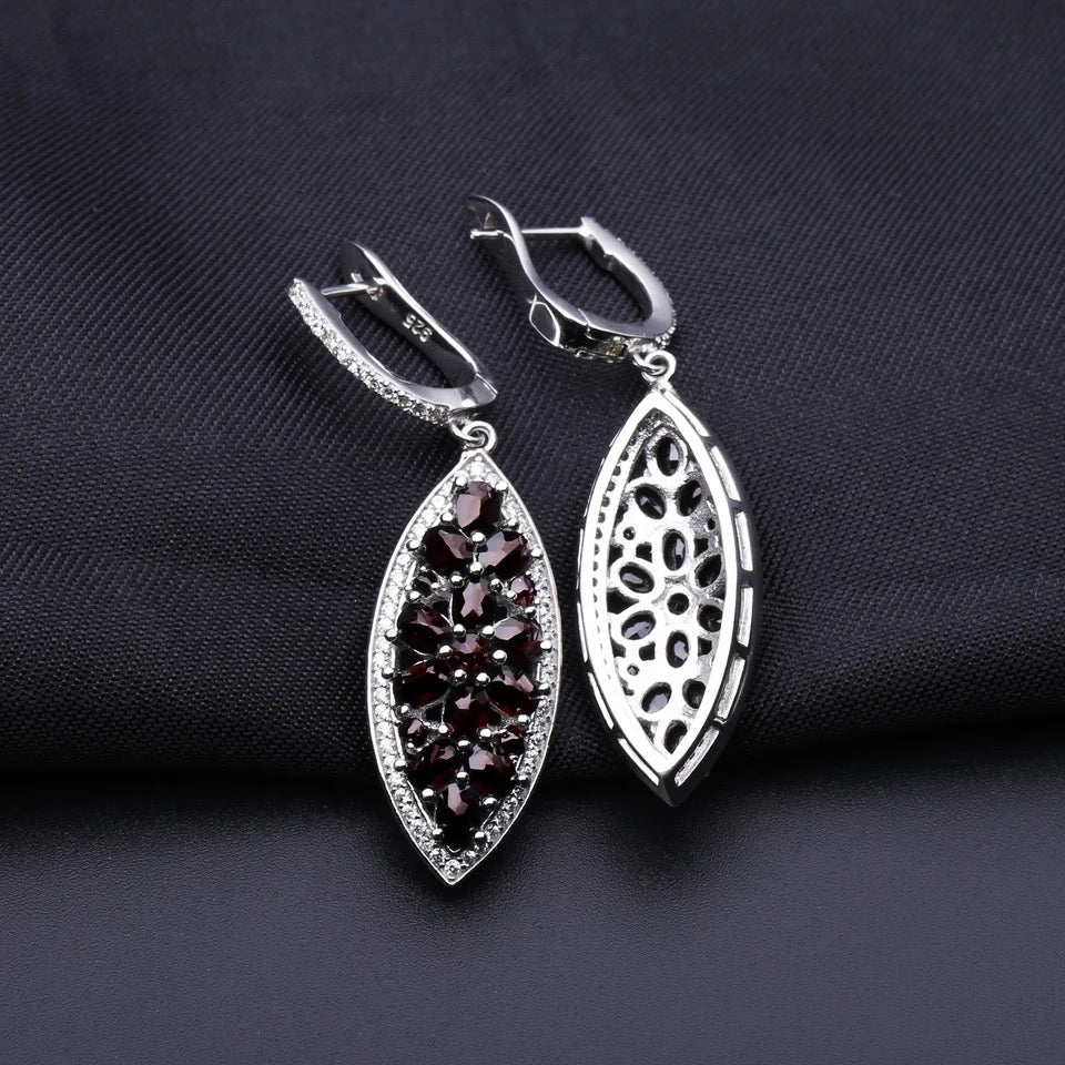 Silver 6.90 ct Garnet Earrings