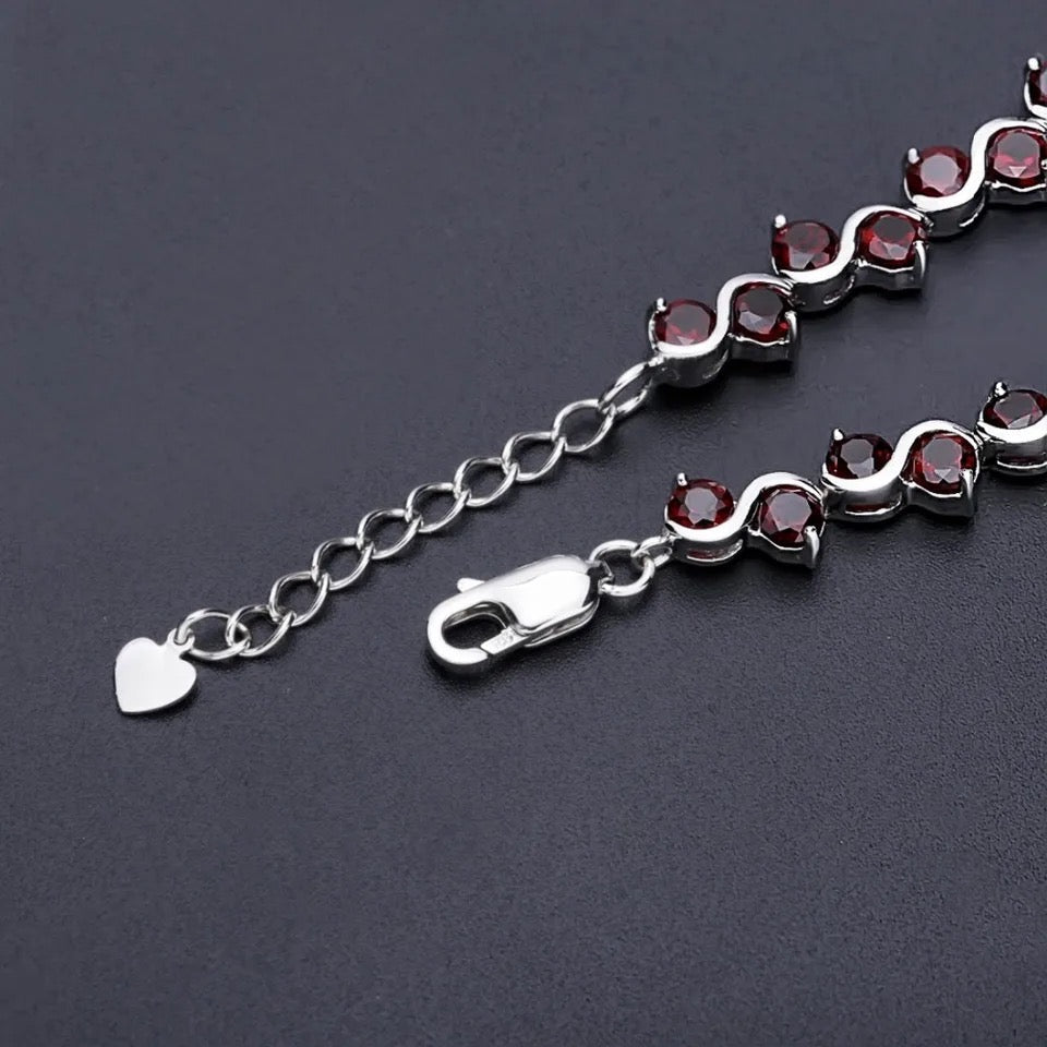 Silver Bracelet with Natural Garnet 11.79 ct – Round Cut