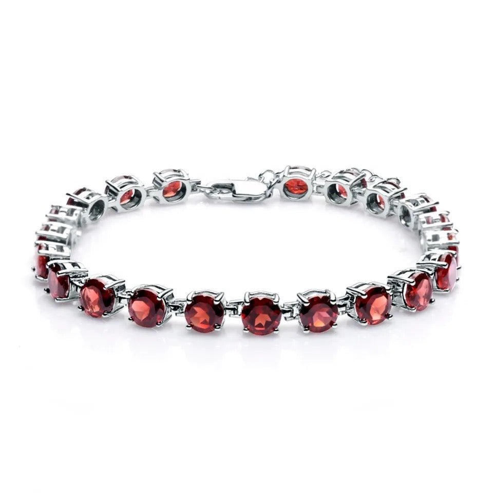 Silver Bracelet with Natural Garnet 22.11 ct – Round Cut