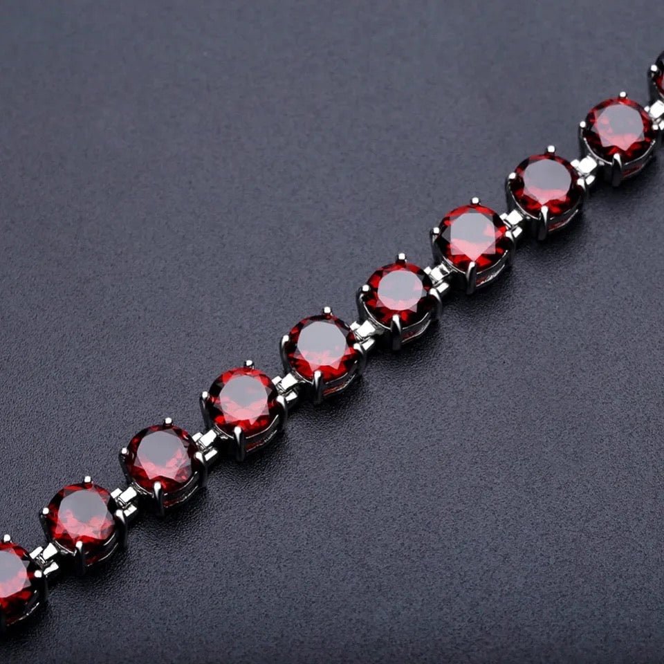 Silver Bracelet with Natural Garnet 22.11 ct – Round Cut