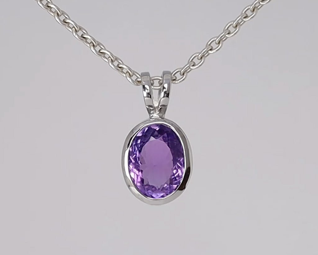 Silver Pendant with Amethyst 6.93 ct