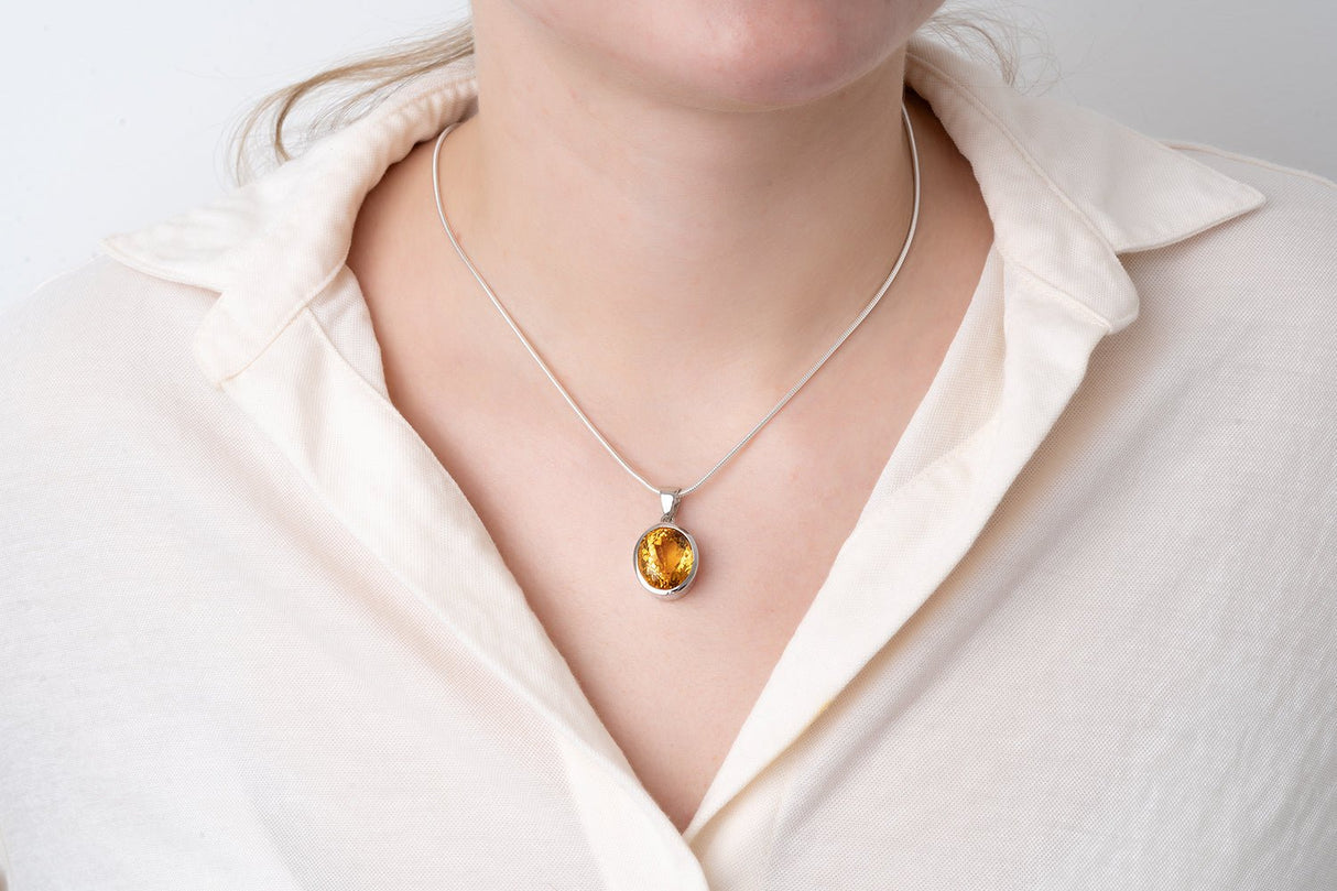 Silver Pendant with Natural Citrine 13.29 ct – Oval Cut, AGR Certified