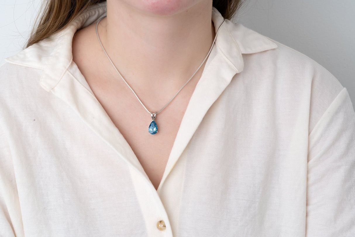 Silver Pendant with Swiss Blue Topaz 5.29 ct