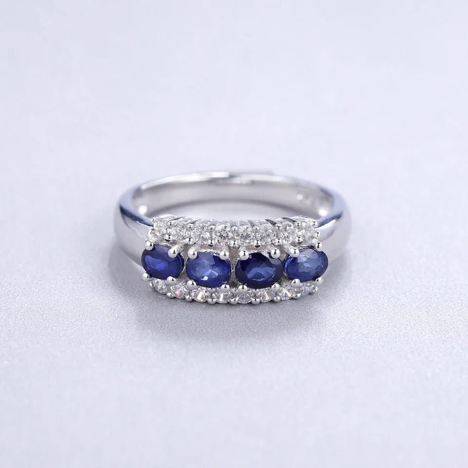 Silver Ring 0.92 ct Sapphire