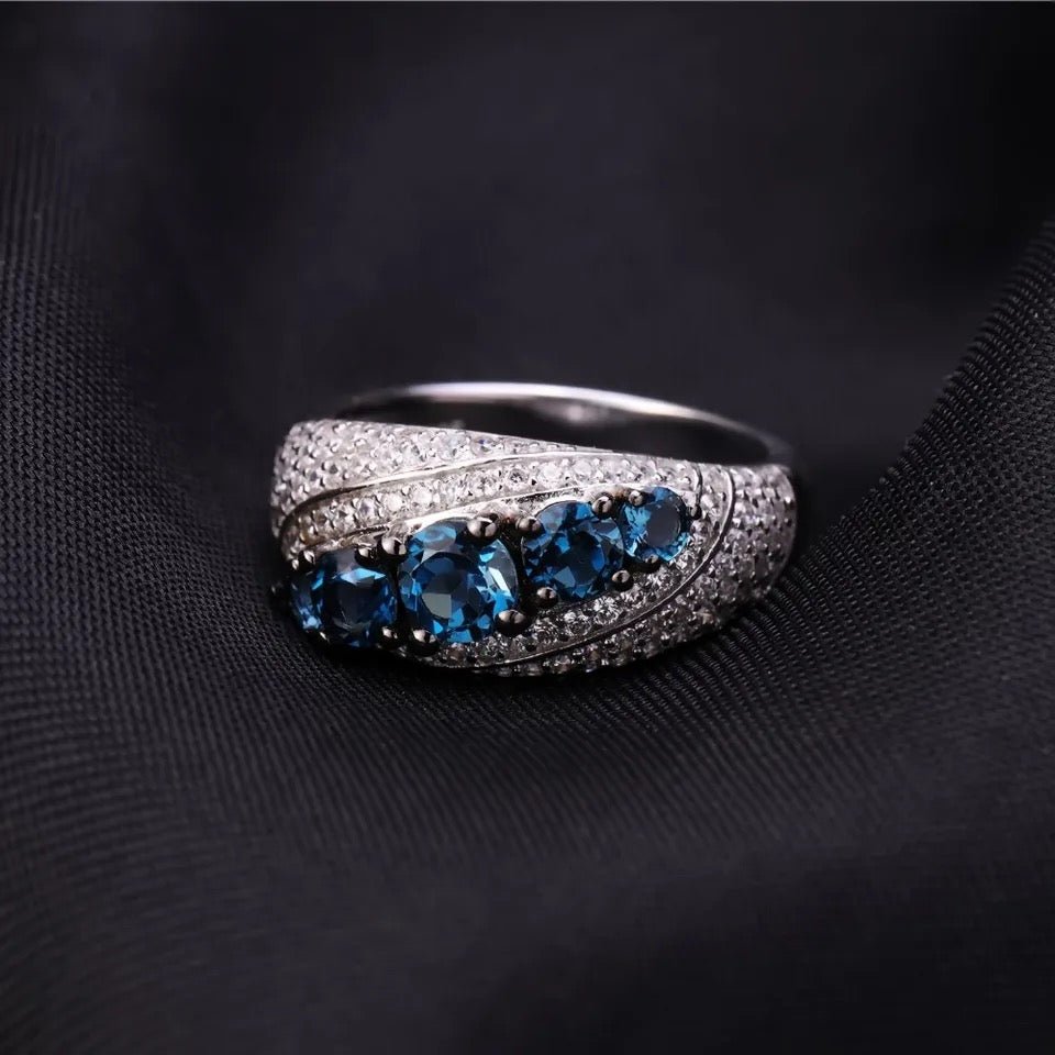 Silver Ring 1.58 ct London Blue Topaz