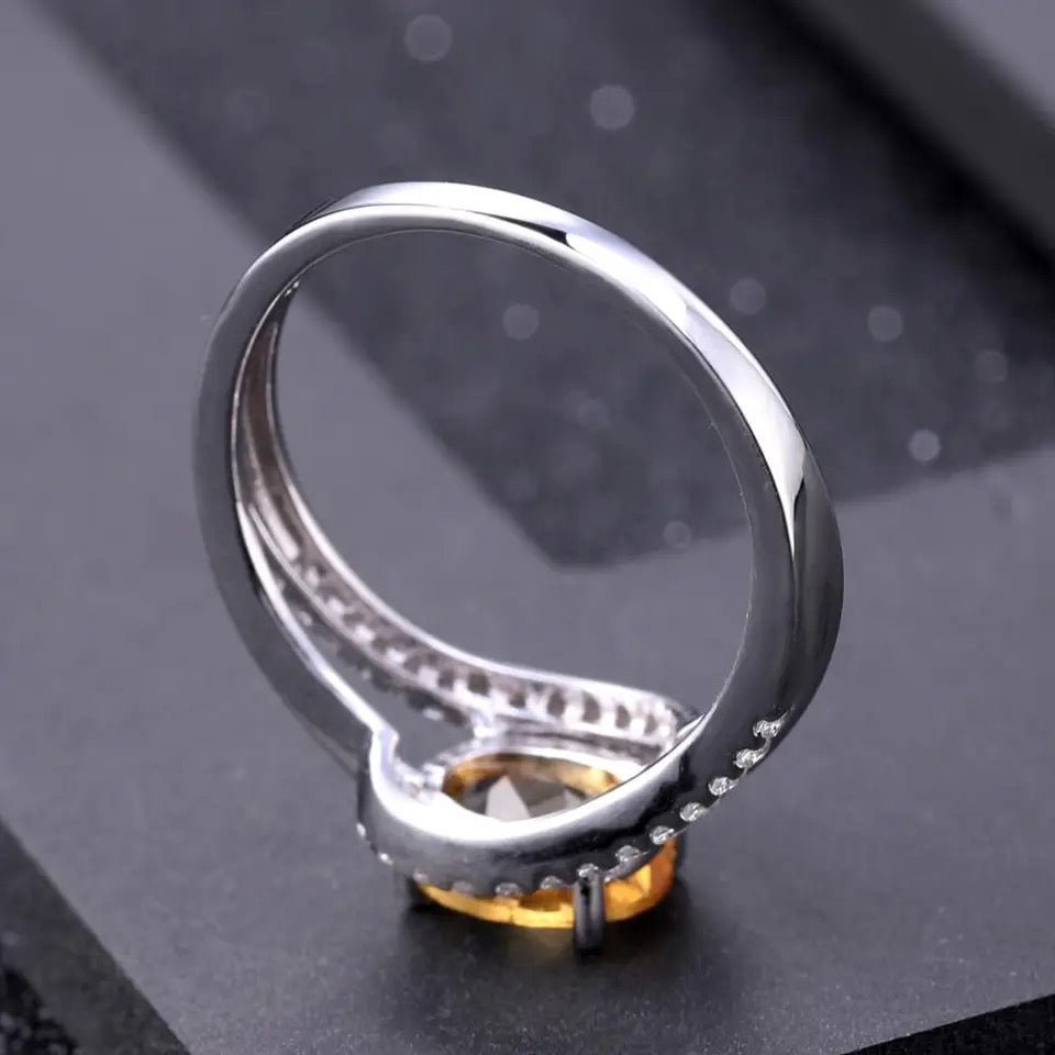 Silver Ring with Natural Citrine 1.30 ct – Oval Cut, Halo Design