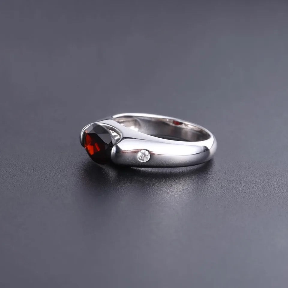 Silver Ring with Natural Garnet 2.21 ct – Oval Cut