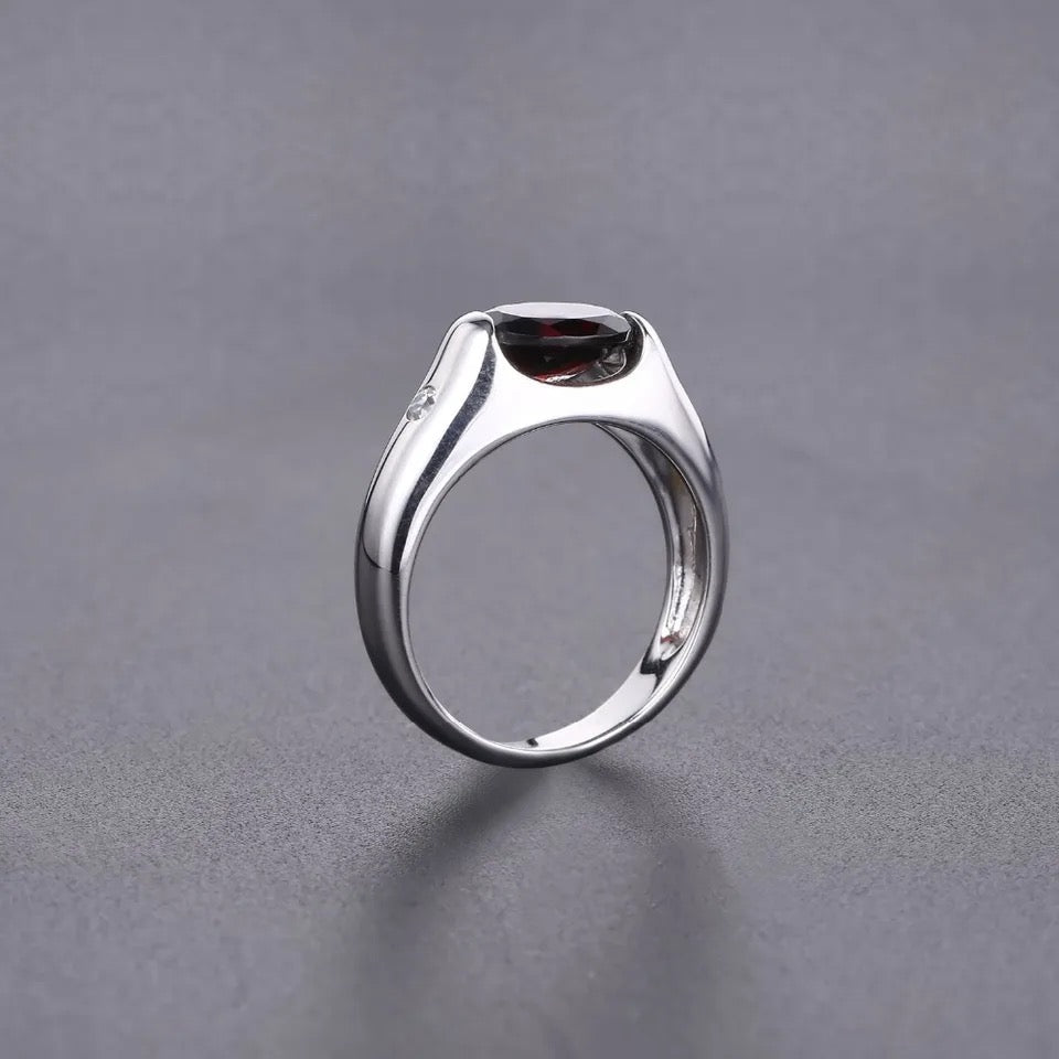 Silver Ring with Natural Garnet 2.21 ct – Oval Cut
