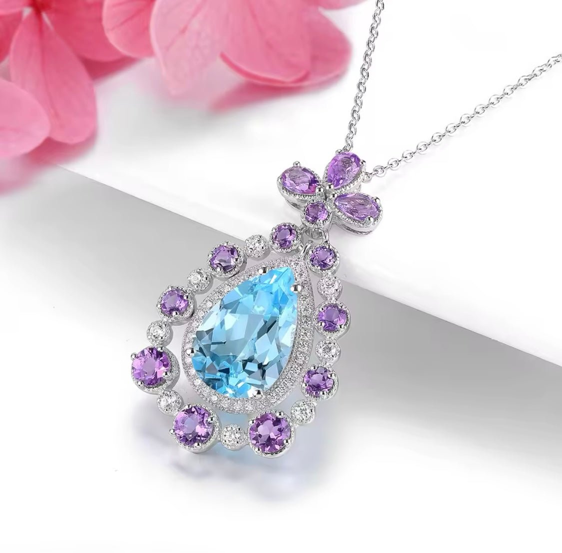 Silver Sky Blue Topaz / Amethyst 9.00 ct Pendant