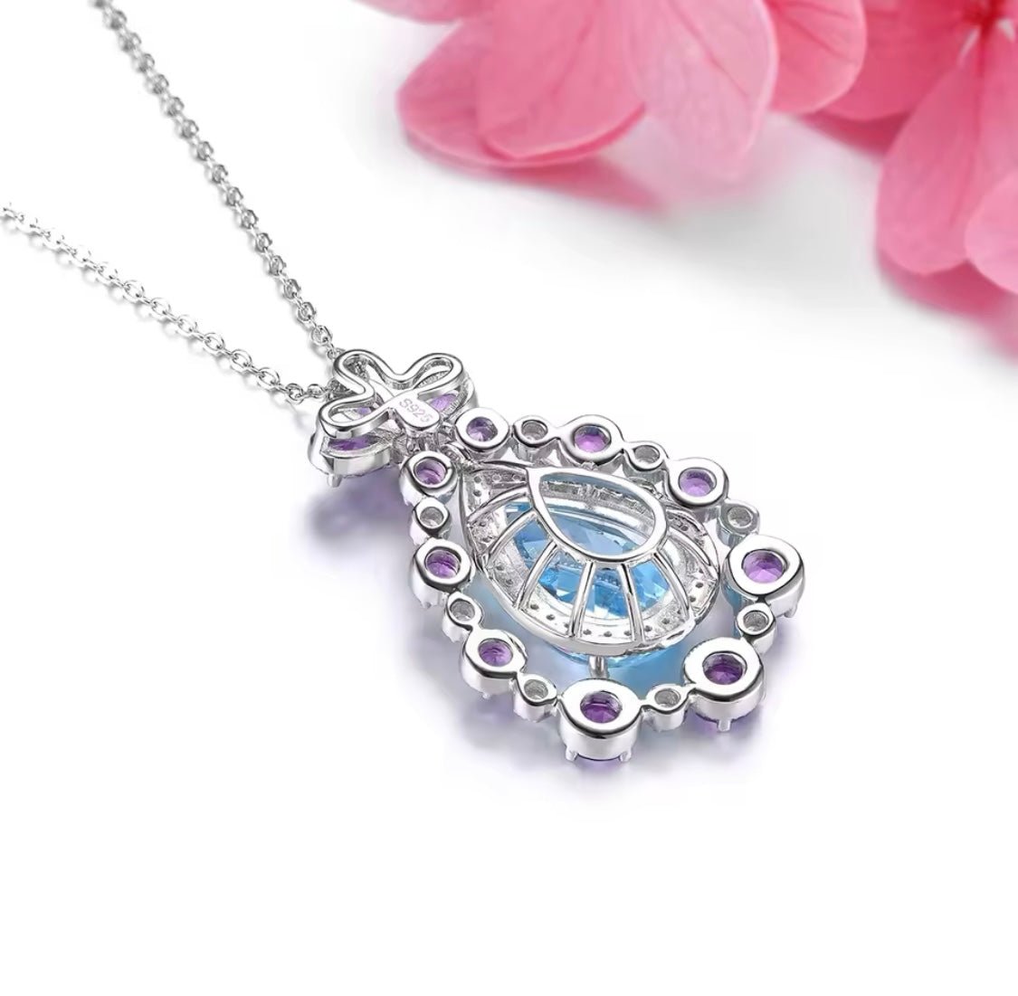 Silver Sky Blue Topaz / Amethyst 9.00 ct Pendant