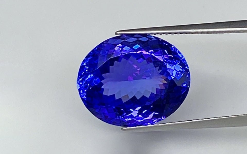 Tanzanite - 14.02 ct