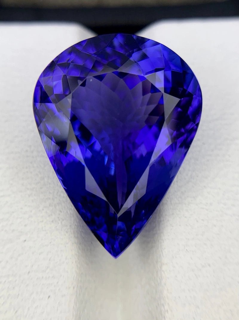 Tanzanite - 19.75 ct