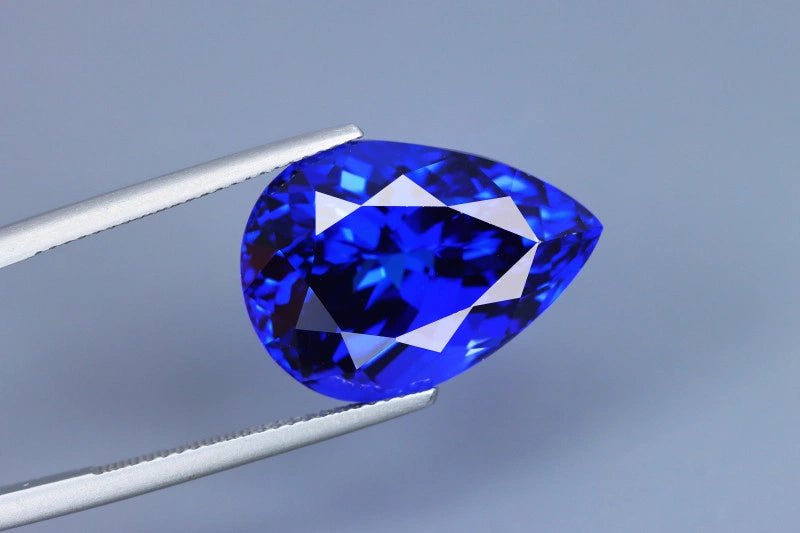 Tanzanite - 23.67 ct