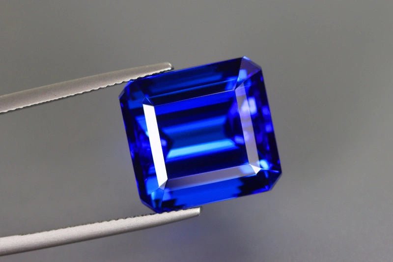 Tanzanite - 25.23 ct