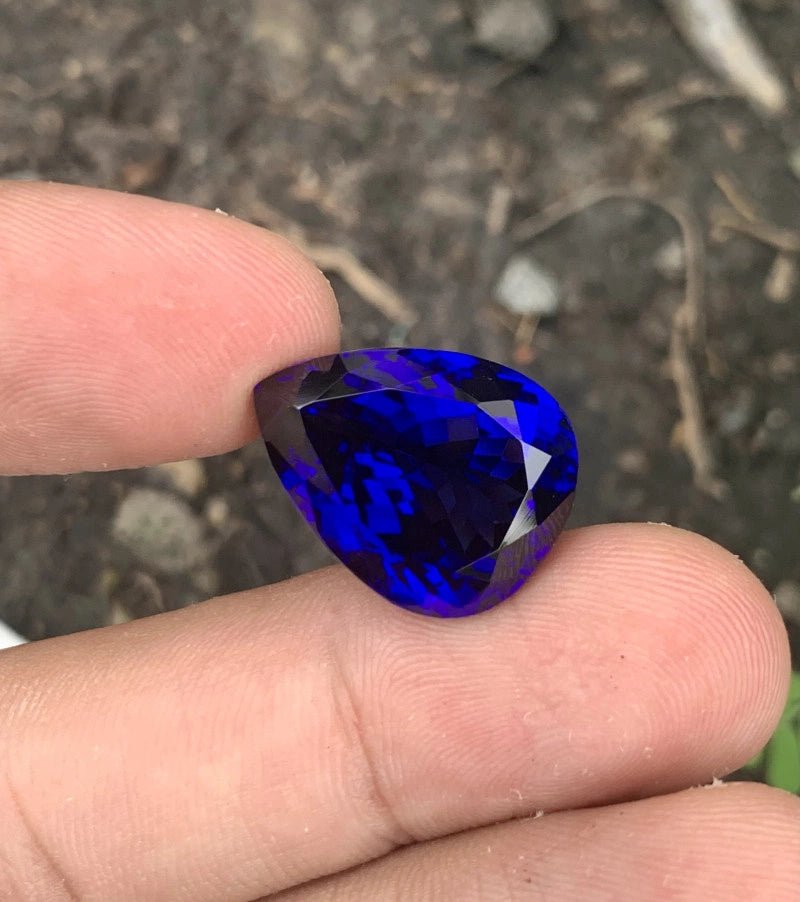 Tanzanite - 26.49 ct