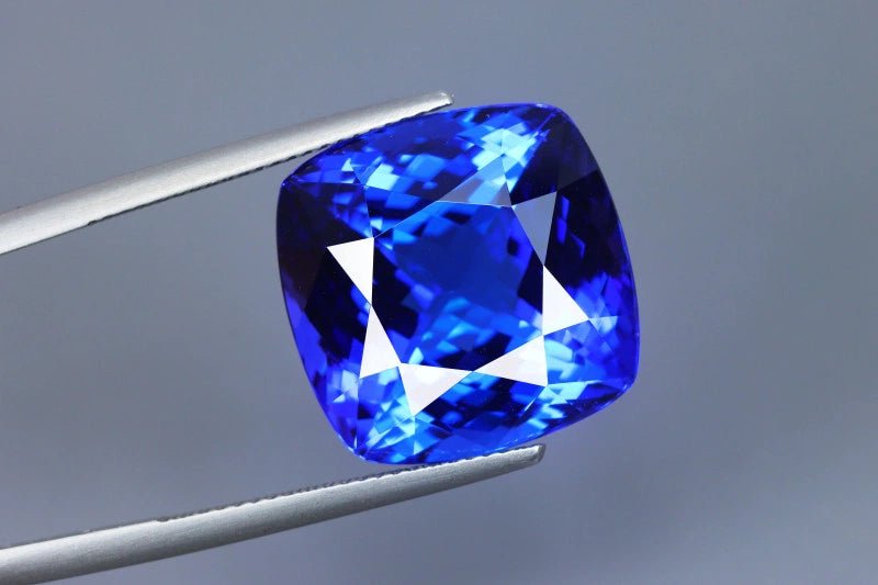 Tanzanite - 28.24 ct